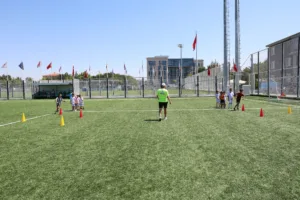 Büyükşehir Belediyesi İle Yaz ''Dolu Dolu'' Geçiyor - Mega TV 098A2677 q min - Mega TV