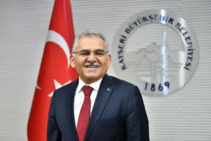 Başkan Büyükkılıç'tan ''Zafer Bayramı'' Mesajı - Mega TV 1 1 min - Mega TV