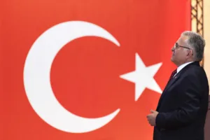 Başkan Büyükkılıç'tan ''Zafer Bayramı'' Mesajı - Mega TV 2 j min - Mega TV