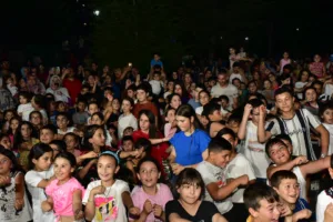 Büyükşehir,'Spor A.Ş Bizim Mahallede' Etkinliği İle Çocukları Coşturdu - Mega TV 9 i min - Mega TV