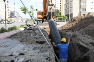Kaski, Altınoluk Mahallesi'nde Yağmur Suyu Hatlarını Güçllendirdi - Mega TV A99A3223 t min - Mega TV