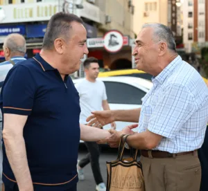 Başkan Böcek Alevi Bileşenleri’nin Aşure etkinliğine katıldı - Mega TV ALEVI BILESENLERI ASURE 2 min - Mega TV