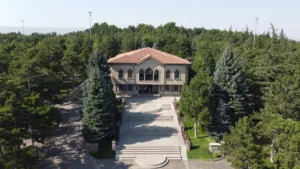 Büyükşehir Belediyesi Kayseri'nin Kültürünü Kayseri Evi'nde Yaşatıyor - Mega TV DJI 0125 f min - Mega TV