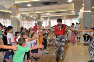 DSC 0734 min - Mega TV