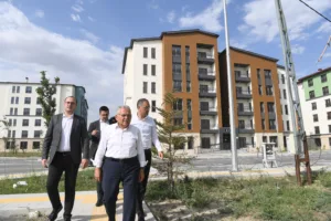 Başkan Büyükkılıç, Oruç Reis Projesini Yerinde İnceledi - Mega TV DSC 1240 y min 1 - Mega TV