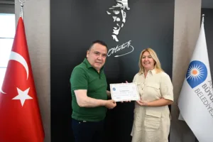 BÜYÜKŞEHİR'DEN ELMALI'YA 4 ÖİLYON TL'LİK YATIRIM - Mega TV ELMALI YAKACIFTLIK protokol 5 min - Mega TV