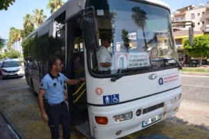 Halk Otobüsü denetimleri sürüyor - Mega TV HALK OTOBUSLERI DENETIM 5 min - Mega TV