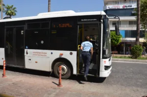 Halk Otobüsü denetimleri sürüyor - Mega TV HALK OTOBUSLERI DENETIM 6 min - Mega TV