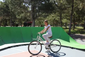 Büyükşehir'den Kayseri'ye ''Bisiklet Parkuru'' - Mega TV IMG 7052 v min - Mega TV
