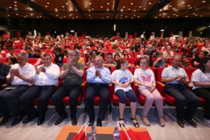 Büyükşehir Kaymek Yaz Okulu'nda Muhteşem Kapanış Programı - Mega TV NURI2392 n min - Mega TV