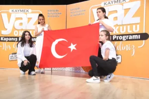 Büyükşehir Kaymek Yaz Okulu'nda Muhteşem Kapanış Programı - Mega TV NURI2514 8 min - Mega TV