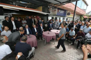 Başkan Büyükkılıç'tan Nakliyeciler Sitesi Esnafına ''Deprem'' Teşekkürü - Mega TV NURI3665 4 min 1 - Mega TV