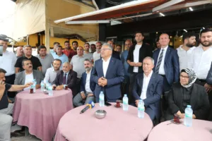 Başkan Büyükkılıç'tan Nakliyeciler Sitesi Esnafına ''Deprem'' Teşekkürü - Mega TV NURI3669 2 min 1 - Mega TV