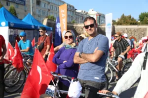 Büyükşehir Spor A.Ş. Zafer Bayramı’na Özel Bisiklet Turu Düzenledi - Mega TV NURI4204 n min - Mega TV