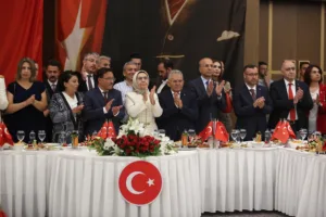 Başkan Büyükkılıç, Zafer Bayramı 101. Yıl Resepsiyonu’na Katıldı - Mega TV NURI9721 a - Mega TV