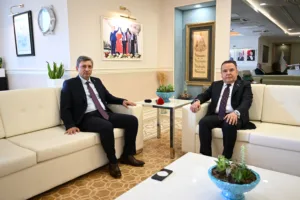 Vali Şahin’den Başkan Böcek’e iade-i ziyaret - Mega TV SRD 4837 min - Mega TV