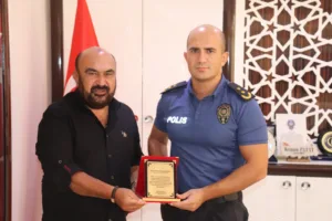 Kozan'dan Patat'a Plaket - Mega TV WhatsApp Image 2023 08 10 at 18.05.43 1 - Mega TV