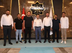 Ak Gençlikten Rektöre Ziyaret - Mega TV WhatsApp Image 2023 08 23 at 17.19.37 - Mega TV