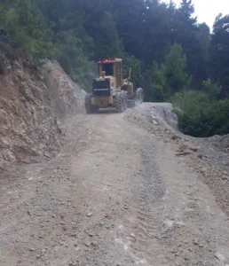 Alanya’da yayla yollarına bakım onarım - Mega TV YENIKOY SAMSA YOLU BAKIM ONARIM 5 min - Mega TV