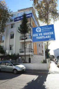 Antalya Büyükşehir Belediyesi Yükseköğrenim Yurtları için ön kayıtlar başladı - Mega TV ZLKF1997 min - Mega TV