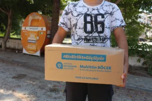 Büyükşehir’in glutensiz gıda yardımı sürüyor - Mega TV finike glutensiz gida 4 min - Mega TV