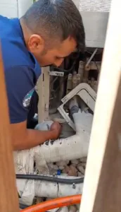 Büyükşehir İtfaiyesi'nden Yavru Kediye Şefkat Eli - Mega TV 1 j 1 min - Mega TV