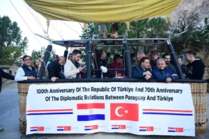 Vali Çiçek Ve Başkan Büyükkılıç, Paraguaylı Büyükelçi Ve Diplomatlarla Soğanlı Semalarında ''Özel'' Uçuşa Katıldı - Mega TV 380603968 860381378780983 8104542703808706551 n v min - Mega TV