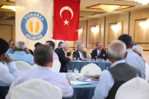 Başkan Büyükkılıç, Tomarza'da Muhtarlarla Buluştu - Mega TV 6 7 min - Mega TV