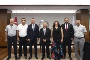 KAYSERİ SMMMO’DAN BAŞKAN BÜYÜKKILIÇ’A ZİYARET - Mega TV ABD 3371 a 1 min - Mega TV