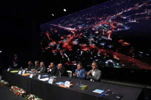 Spor Şehri Kayseri'de Gerçekleşecek 3'üncü Uluslararası Yarı Maratonunu'nun Tanıtımı Yapıldı - Mega TV ABD 5701 z min - Mega TV