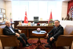 Başkan Böcek CHP Genel Başkanı Kılıçdaroğlu’nu Ziyaret Etti - Mega TV Baskan Bocek Kilicdaroglunu ziyaret etti 2 min - Mega TV