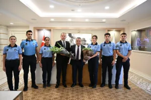 Baskan Bocek Zabita Haftasini kutladi 6 min - Mega TV