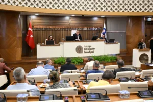 Buyuksehir Meclisi devam toplantisi 4 min - Mega TV