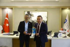 Cevre Egitim ve Inovasyon Odul 2 min - Mega TV