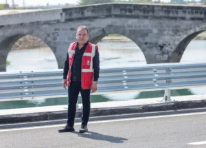 Cirnik Koprusu 3 Seritten 5 Seride Cikarildi 15 min 1 - Mega TV