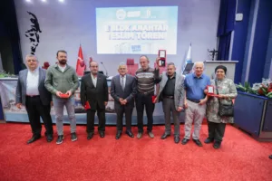 Başkan Büyükkılıç, izyon Projede 126 Daire Ve 9 İşyerinin Anahtar Teslimini Yaptı - Mega TV NURI7186 x min - Mega TV