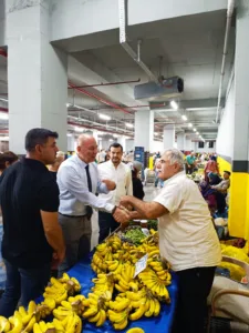 Başkan Kandemir ve Zavlak Cuma Pazarında - Mega TV WhatsApp Image 2023 09 29 at 14.33.37 - Mega TV