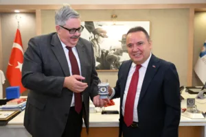 rus buyukelci ziyaret 5 min - Mega TV
