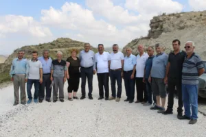 Yaylaalan-Sevinç Grup Yolunda Asfalt Dökümüne Başlandı - Mega TV yaylaalan sevinc grup yolu 8 min - Mega TV