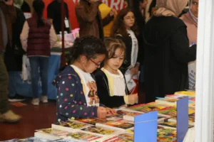 6'ncı Kayseri Kitap Fuarı, 8 Günde 795 Bini Aşkın Ziyaretçi Ağırladı - Mega TV 3 t min 2 - Mega TV