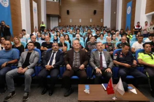 5M3A9448 min - Mega TV