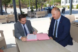 ALKUDEN KIBYRA ANTIK KENTI PROTOKOLU Golhisar Belediye Baskani min 1 1 - Mega TV