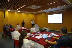 Cermoni Projesi Antalya’da Toplu Taşımayı Optimize Edecek - Mega TV CERMONI PROJESI TOPLU TASIMA CALISTAYI 2 - Mega TV