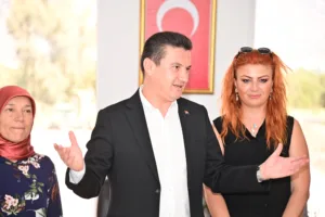 Kumluca'nın Muhtarları Organik Gübre Tesisini Ziyaret Etti - Mega TV DSC 9220 min 1 - Mega TV