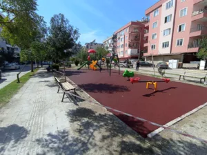 Demre cocuk parki 8 min - Mega TV