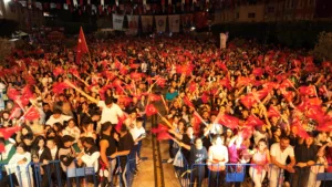 Demre’de Cumhuriyet coşkusu - Mega TV Demre de 29 Ekim coskusu 3 min - Mega TV