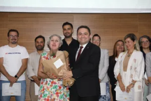 ILK DERS REKTOR TURKDOGANDAN 14 min - Mega TV