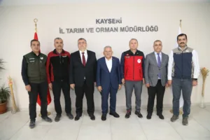 Başkan Büyükkılıç'tan İl Tarım Ve Orman Müdürü Saklav'a "Hayırlı Olsun" Ziyareti - Mega TV NURI6241 l min - Mega TV