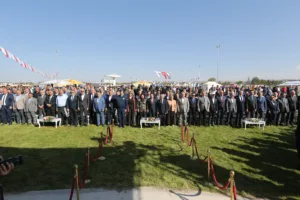 Başkan Büyükkılıç: “Recep Tayyip Erdoğan Millet Bahçesi, Kayseri'mize Çok Yakıştı” - Mega TV NURI8879 j - Mega TV