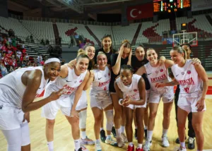 Toroslar Kadın Basketbol Takımı Avrupa’da İkinci Galibiyetini Aldı - Mega TV Toroslar H grubunda liderlige yerlesti 5 - Mega TV